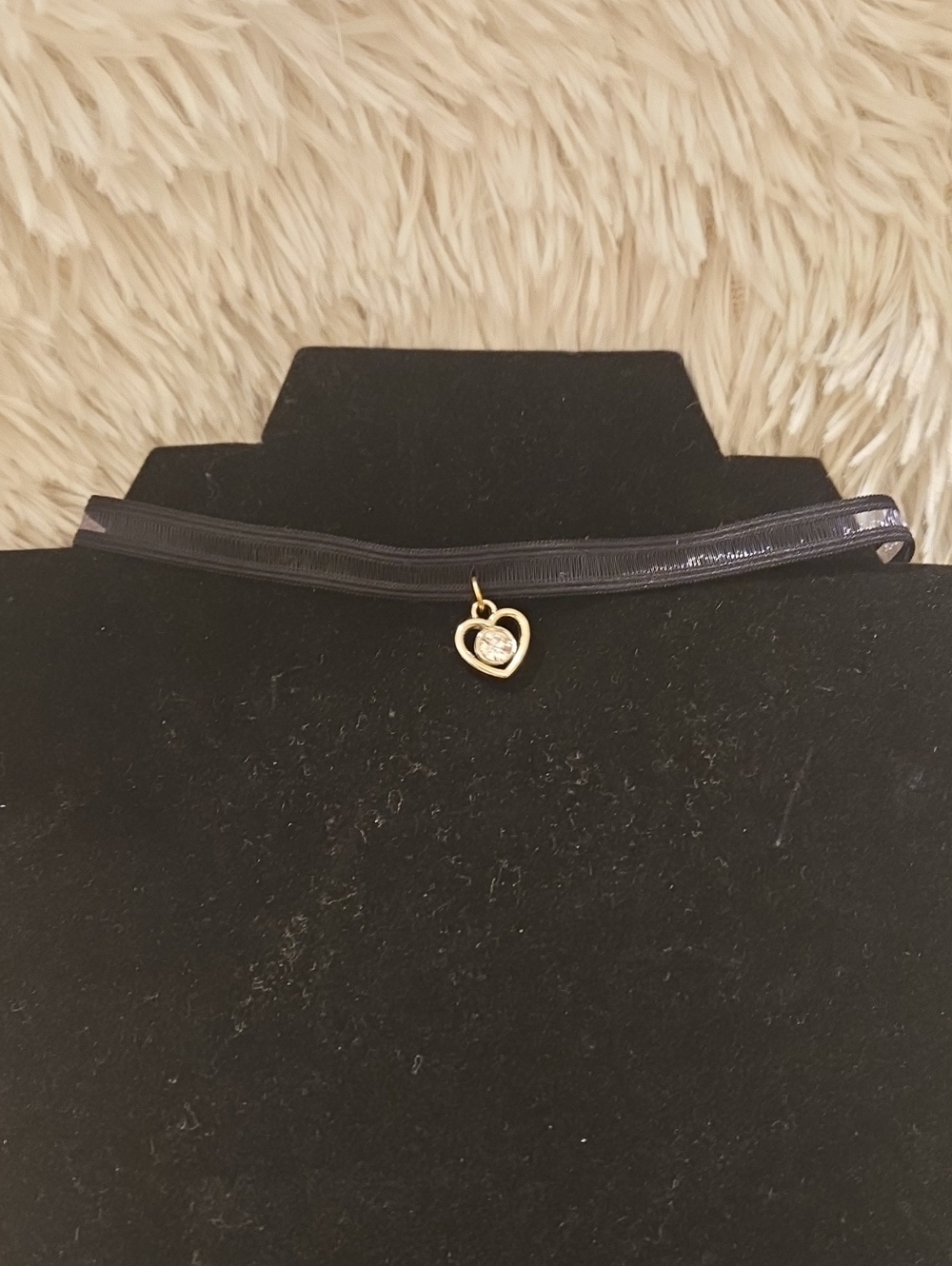 Gold Heart Pendant Choker Necklace in Black